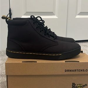 New D. Martens SIZE US 9 Men -CAIRO CHUKKA BOOTS
